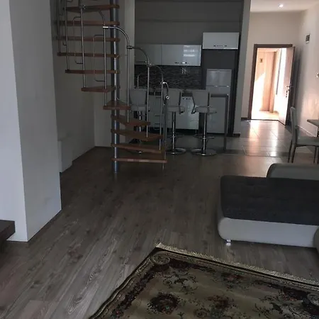 Arasta Apartment *